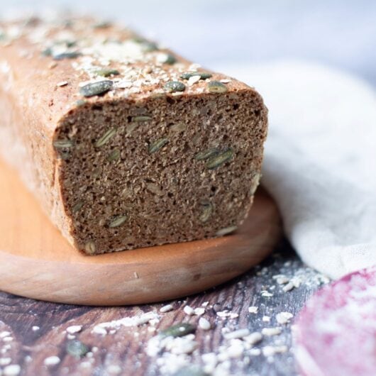 Fiche recette : Rugbrød — Pain de seigle traditionnel danois